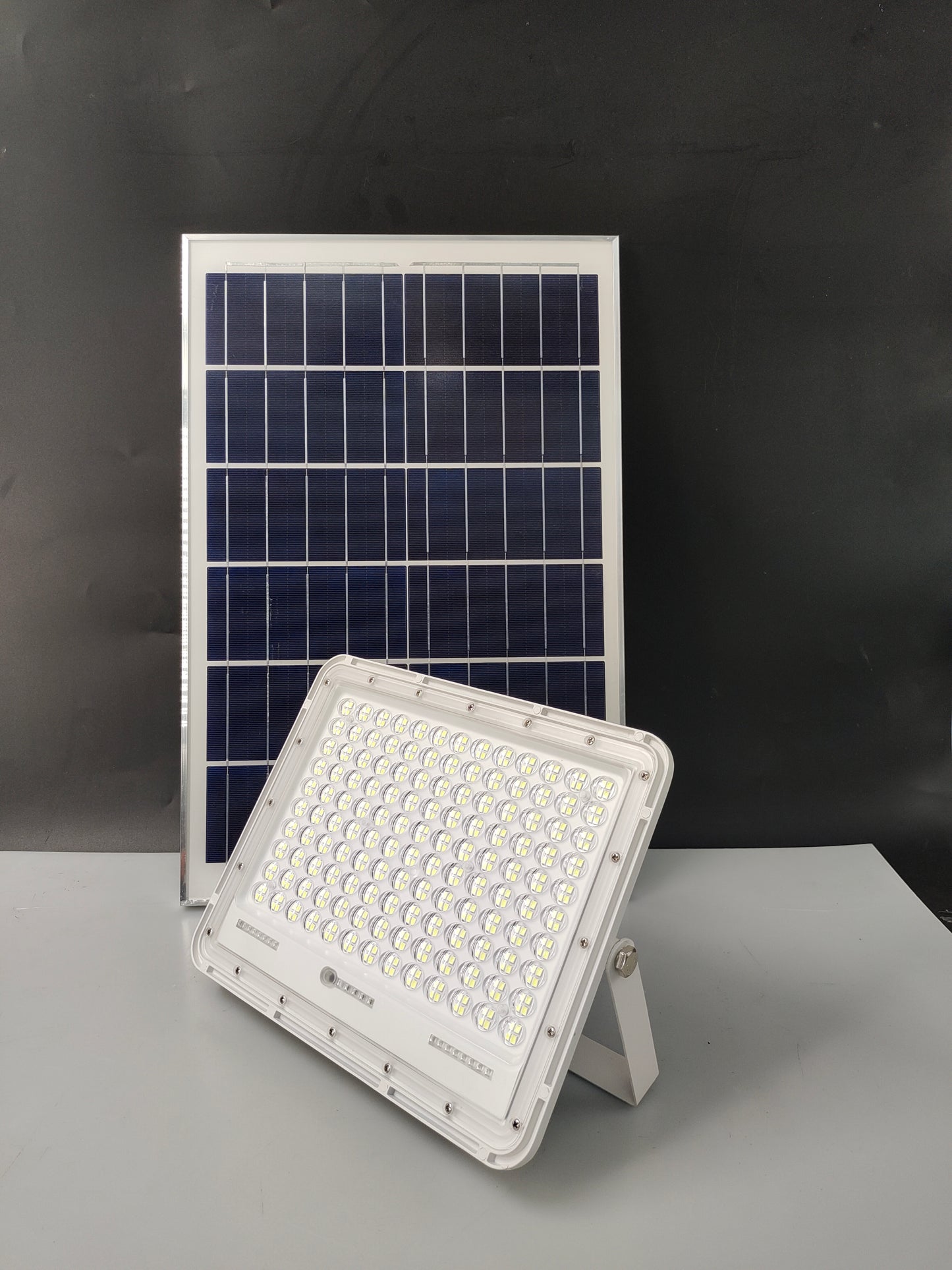 White Apple Solar Floodlight 300W